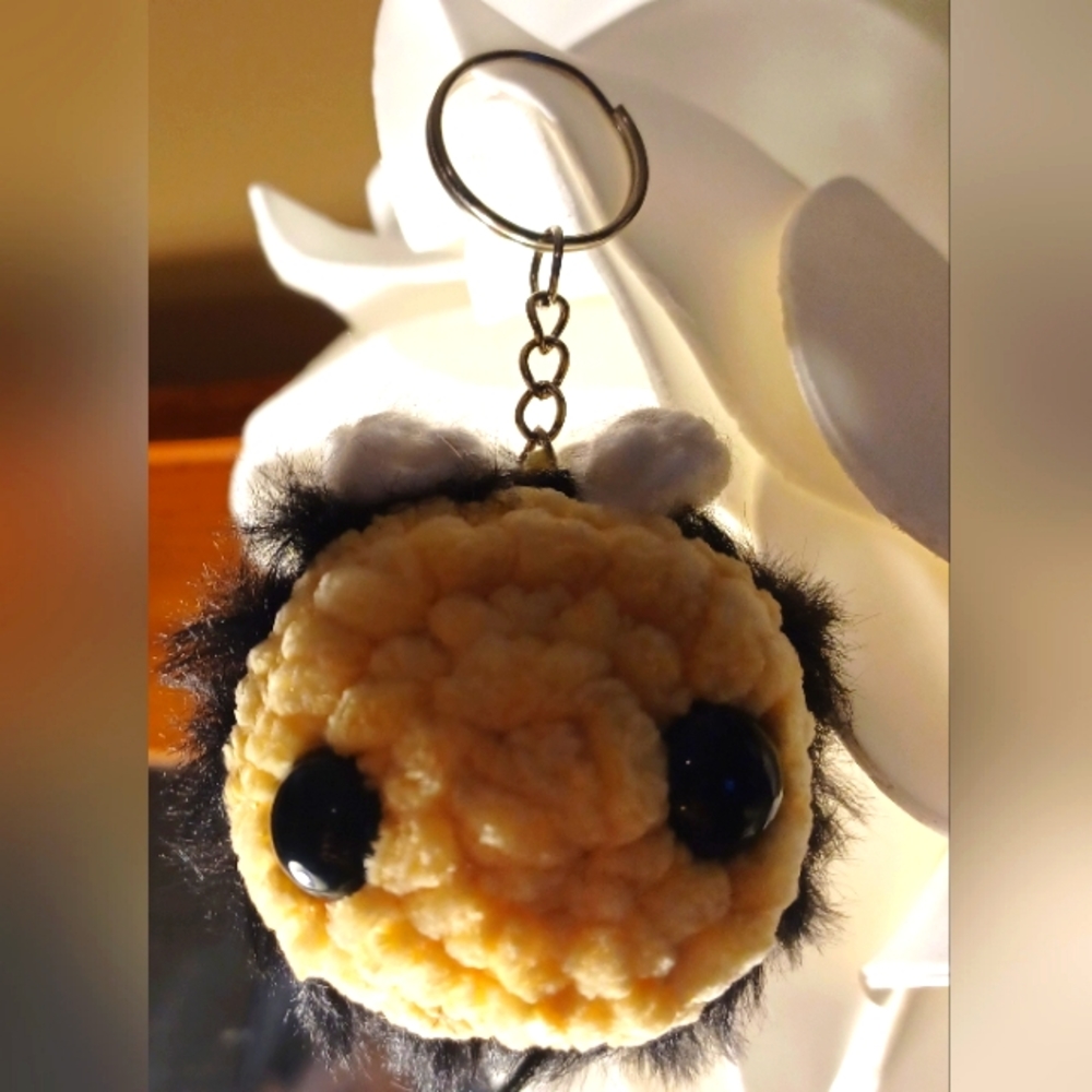 Handmade crochet bumblebee keychain